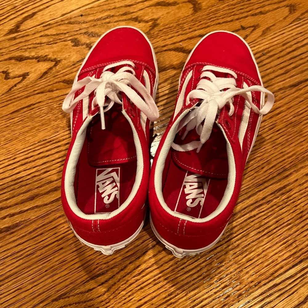 Vans - Picture 3 of 3